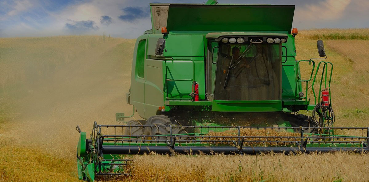 CIĄGNIKI I MASZYNY ROLNICZE